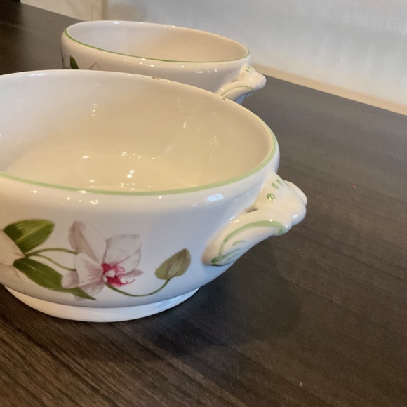 Vintage handmade bowls from portugal - Picture 4 of 8